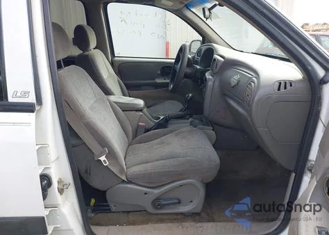 2004 Chevrolet Trailblazer Ls z USA, uszkodzony, nr VIN 1GNDS13S342352229